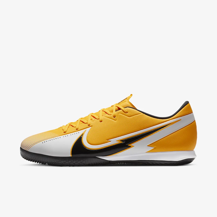 유럽직배송 나이키 NIKE Nike Mercurial Vapor 13 Academy IC Indoor/Court Football Shoe AT7993-801