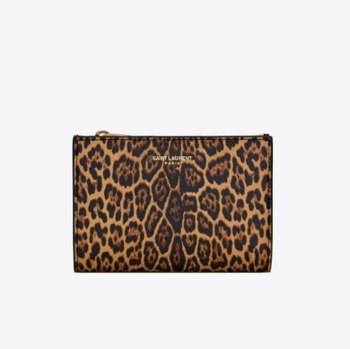 유럽직배송 입생로랑 SAINT LAURENT bi-fold zip wallet in leopard-print leather 58005812S1J2679