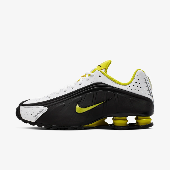 유럽직배송 나이키 NIKE Nike Shox R4 Men&#039;s Shoe 104265-048