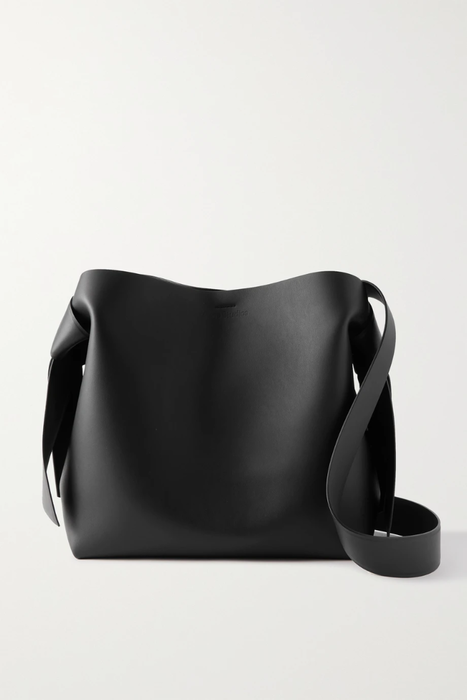 유럽직배송 아크네스튜디오 숄더백 ACNE STUDIOS Musubi Midi knotted leather shoulder bag 24772899113364496
